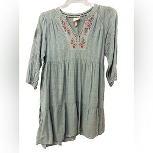 Knox Rose Green Mini Dress with Floral Embroidery